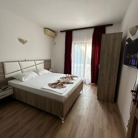 Rooms Ajllin อุลซิน ภายนอก รูปภาพ